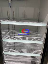 Exhibidor Vertical de Puertas Deslizables 45.50Modelo VR-PD-54-32-80-N Marca Inverfresh