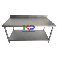 Mesa de acero Inoxidable con respaldo 152.40cm de Largo*76.20Ancho*88.90Altura