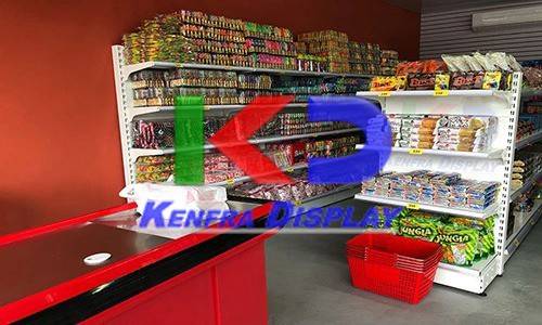 Pasillos de góndolas para supermercado: proyecto de supermercados equipado e instalado por Kenfra Display